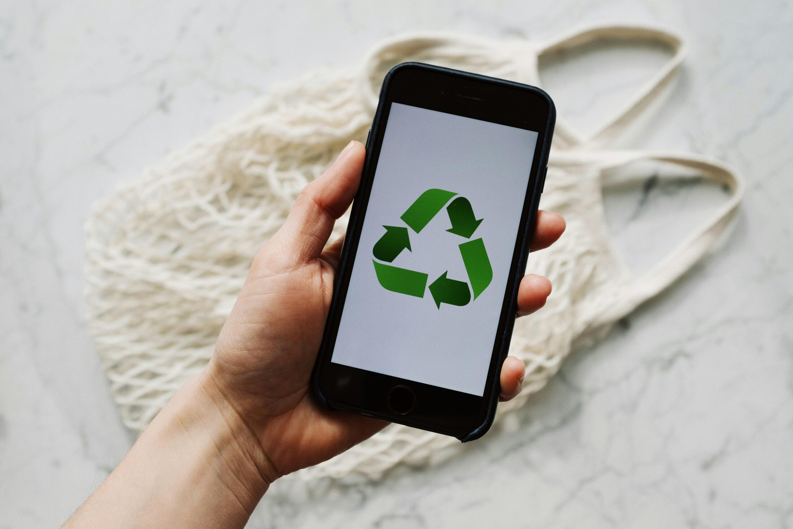 Building a Sustainable Brand on Amazon<br />
